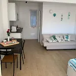 La Casa Di Allegra, Monolocale A Le Grazie - Comune Di